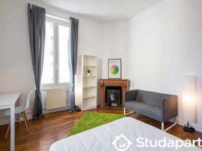 Louer Appartement 200 m2 Lyon-3eme-arrondissement