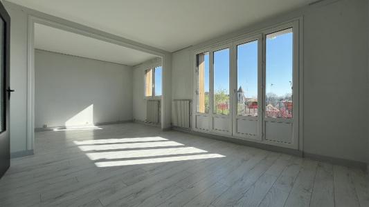 For rent Roissy-en-france 3 rooms 67 m2 Val d'Oise (95700) photo 0