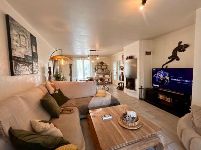 Acheter Maison 181 m2 Mensignac