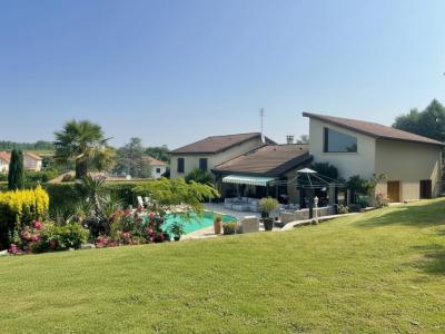 For sale Sathonay-village 6 rooms 172 m2 Rhone (69580) photo 0