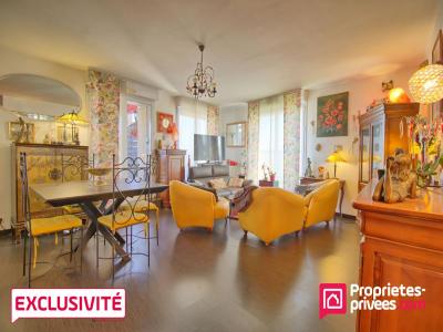 For sale Angers 4 rooms 77 m2 Maine et loire (49000) photo 0