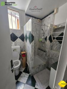 Acheter en viager Appartement 180 m2 Bagnolet