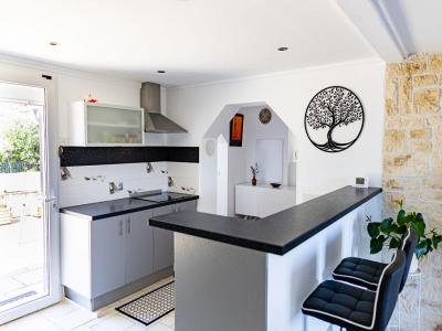 Acheter Maison Laluque 399500 euros