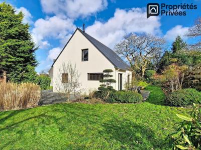 For sale Landivisiau 6 rooms 130 m2 Finistere (29400) photo 3