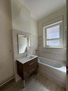 Louer Appartement Orleans 1400 euros