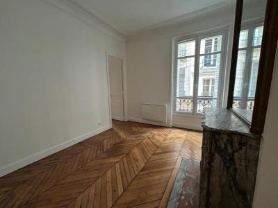 Louer Appartement 70 m2 Paris-3eme-arrondissement