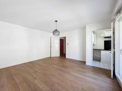 Louer Appartement Noisy-le-grand 950 euros