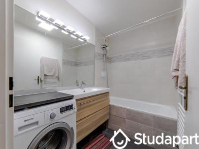 Louer Appartement Courbevoie 800 euros