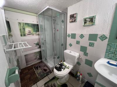 For sale 3 rooms 71 m2 Herault (34210) photo 3