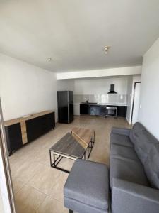 For rent Cayenne 3 rooms 53 m2 Guyane (97300) photo 0