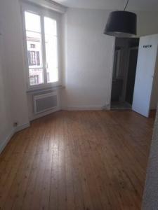 Louer Appartement 61 m2 Revel