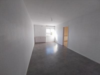 For rent Langres 4 rooms 72 m2 Haute marne (52200) photo 1