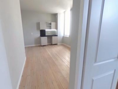 Louer Appartement 42 m2 Saintes