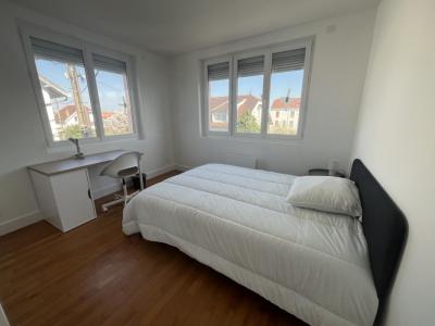 For rent Dijon 2 rooms 84 m2 Cote d'or (21000) photo 0