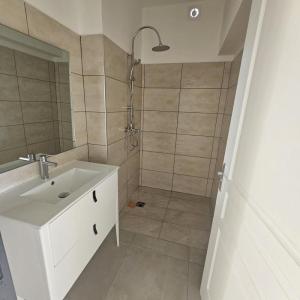 Annonce Location 5 pi�ces Appartement Saint-andre 974