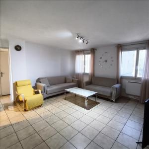 For rent Marseille-3eme-arrondissement 4 rooms 70 m2 Bouches du Rhone (13003) photo 0