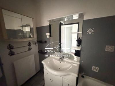 For sale Saint-martin-de-crau 4 rooms 78 m2 Bouches du Rhone (13310) photo 1