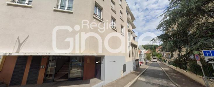 Annonce Location Parking Oullins 69