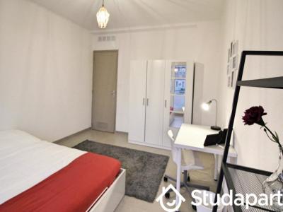 Louer Appartement Marseille-4eme-arrondissement 570 euros