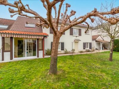 For sale Nouan-le-fuzelier 7 rooms 123 m2 Loir et cher (41600) photo 0