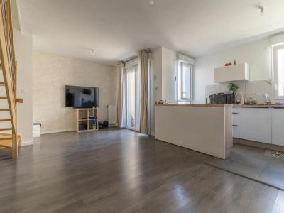Acheter Appartement 77 m2 Cergy