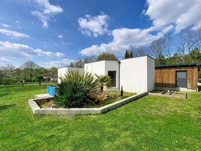 For sale Louer 5 rooms 161 m2 Landes (40380) photo 0