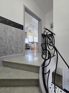 Annonce Vente 8 pi�ces Maison Lavelanet 09