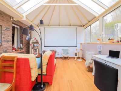 For sale Chevincourt 6 rooms 180 m2 Oise (60150) photo 2