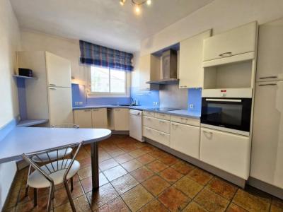 For sale Perpignan 9 rooms 270 m2 Pyrenees orientales (66000) photo 4