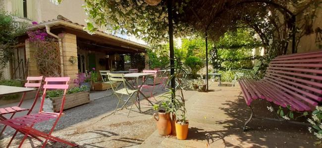 For sale 10 rooms 220 m2 Herault (34290) photo 0