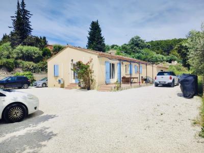 For sale CAMPAGNE 5 rooms 105 m2 Vaucluse (84190) photo 0