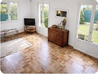 For sale 5 rooms 105 m2 Herault (34000) photo 2