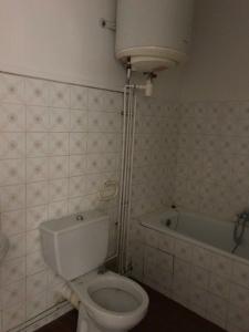 For sale 42 Rue Catinat 2 rooms 38 m2 Gard (30900) photo 2