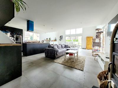 For rent Arcis-le-ponsart 6 rooms 205 m2 Marne (51170) photo 2