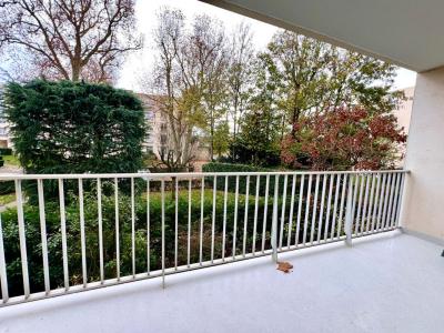 For sale Vendome 4 rooms 91 m2 Loir et cher (41100) photo 0