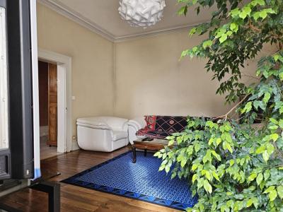 Acheter Prestige Coulonges-sur-l'autize 285970 euros