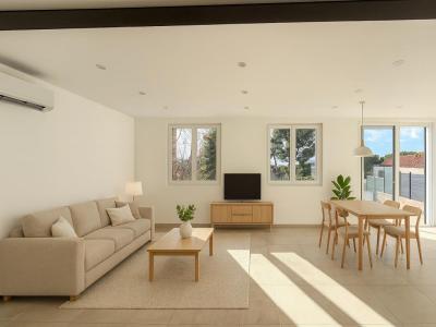 For sale Marseille-12eme-arrondissement 4 rooms 108 m2 Bouches du Rhone (13012) photo 0