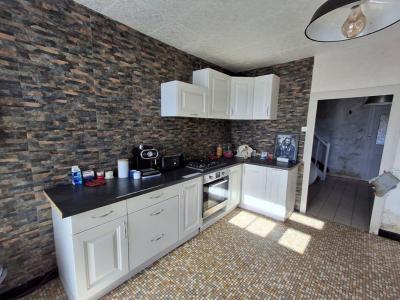 For sale Saint-cyr-des-gats 8 rooms 154 m2 Vendee (85410) photo 1