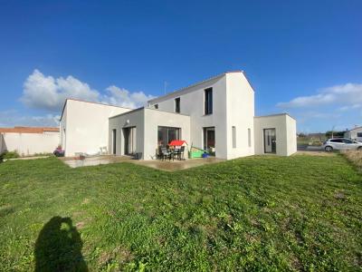 For rent Olonne-sur-mer 5 rooms 147 m2 Vendee (85340) photo 0