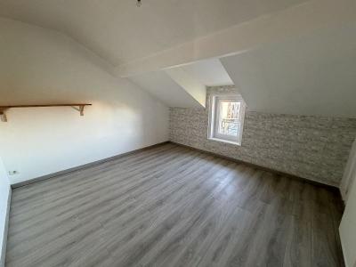 Louer Appartement Chazelles-sur-lyon 595 euros