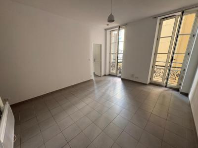 For rent Marseille-2eme-arrondissement 2 rooms 42 m2 Bouches du Rhone (13002) photo 0