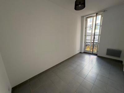 Louer Appartement Marseille-2eme-arrondissement 711 euros