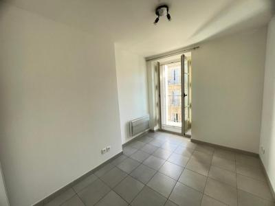Louer Appartement 48 m2 Marseille-2eme-arrondissement