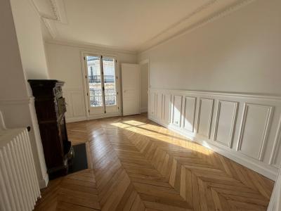 Louer Appartement 60 m2 Paris