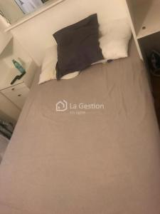 Louer Appartement Paris-17eme-arrondissement 1225 euros