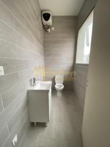 For rent Villeneuve-le-roi 260 m2 Val de Marne (94290) photo 4