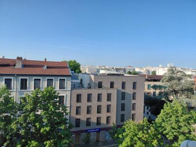 For rent Villeurbanne 2 rooms 43 m2 Rhone (69100) photo 0