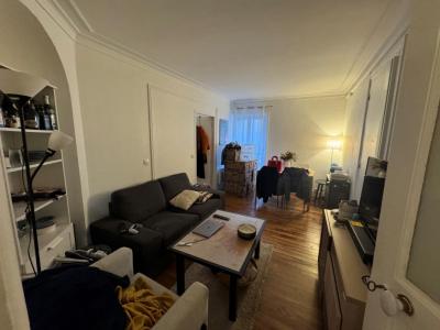 Louer Appartement 42 m2 Paris-9eme-arrondissement
