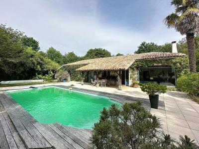 For sale Temple 5 rooms 146 m2 Gironde (33680) photo 0