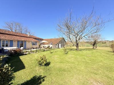 Acheter Prestige 251 m2 Aubeterre-sur-dronne
